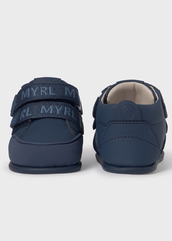 Botín deportivo respetuoso bebé